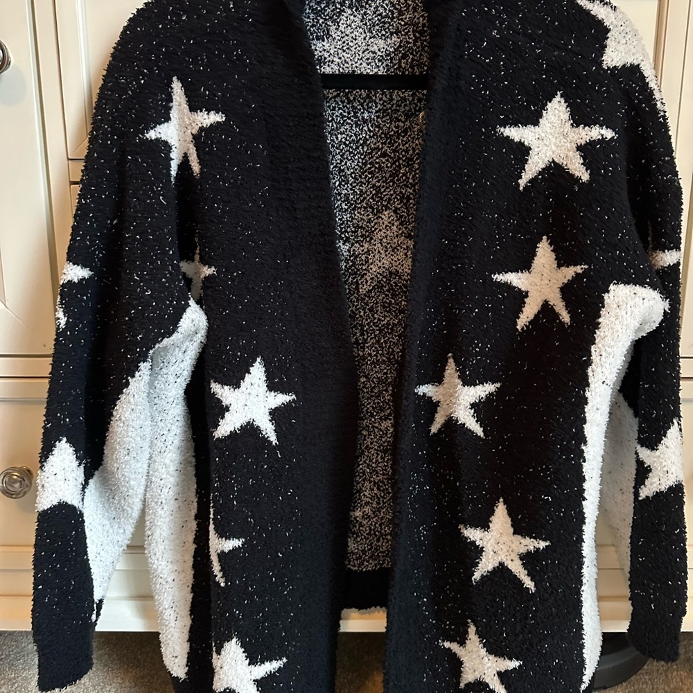 POL Black and White Star Sweater 🇺🇸